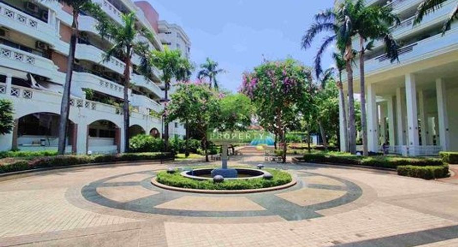 For sale 1 bed condo in Bang Kapi, Bangkok