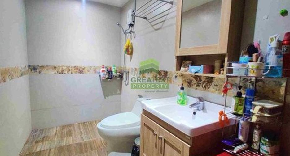 For sale 1 bed condo in Bang Kapi, Bangkok