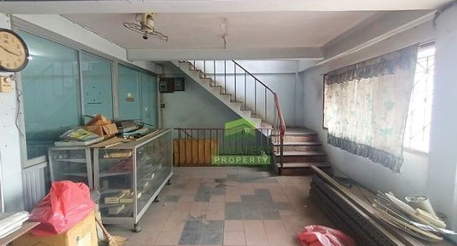 For sale 4 ベッドルーム retail Space in Bang Kruai, Nonthaburi