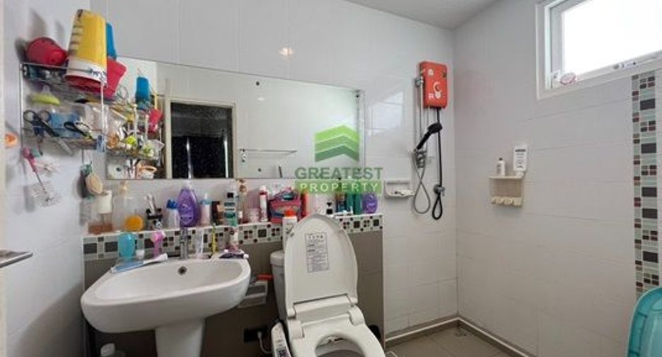 For sale 3 ベッドルーム house in Krathum Baen, Samut Sakhon