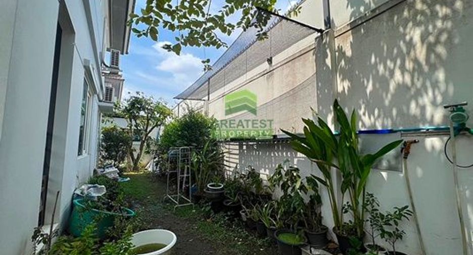 For sale 3 ベッドルーム house in Krathum Baen, Samut Sakhon