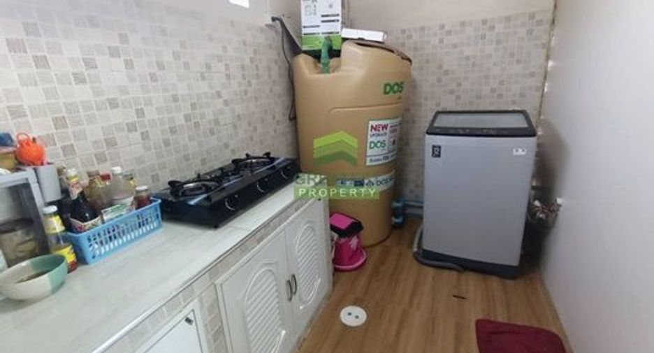 For sale 2 bedrooms townhouse in Lat Lum Kaeo, Pathum Thani