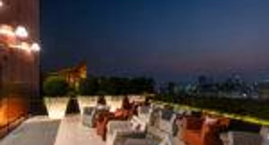 For rent 3 bedrooms apartment in Watthana, Bangkok