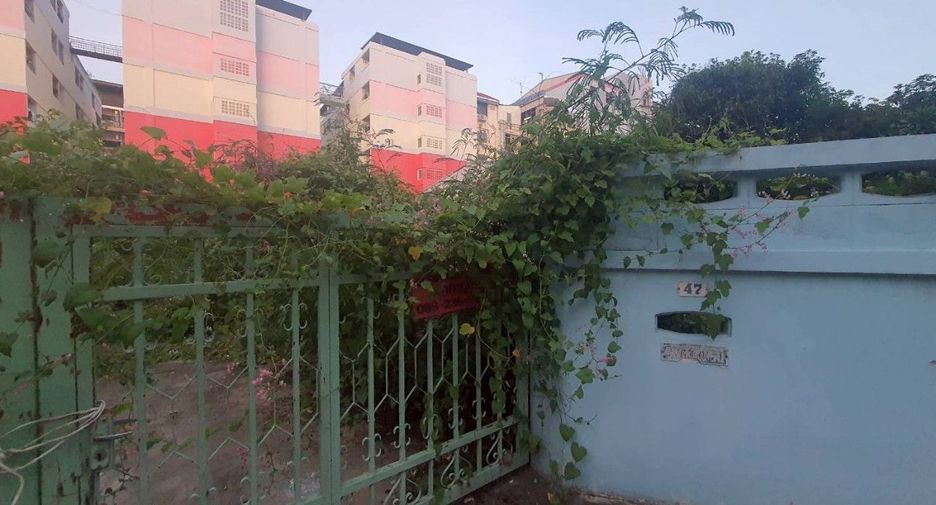 For sale land in Bang Kapi, Bangkok