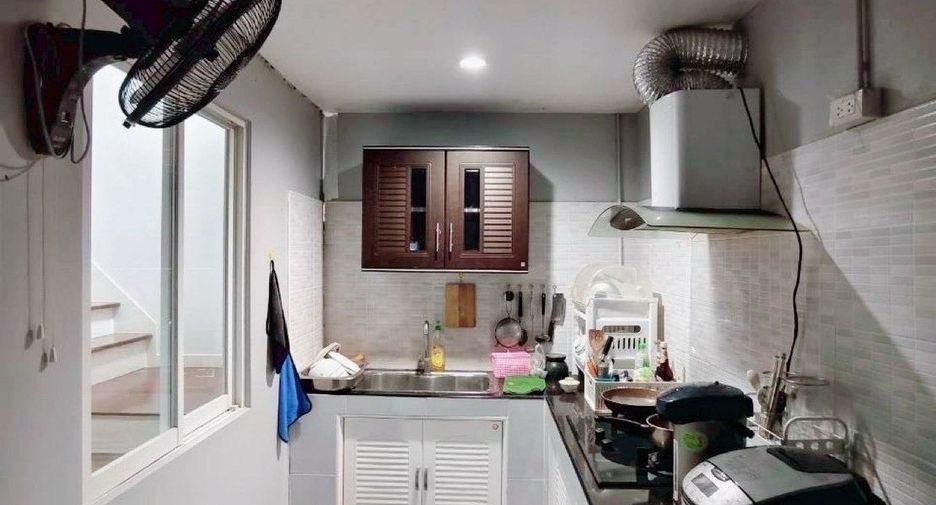 Продажа 2 спальни дом в Phra Samut Chedi, Самутпракан