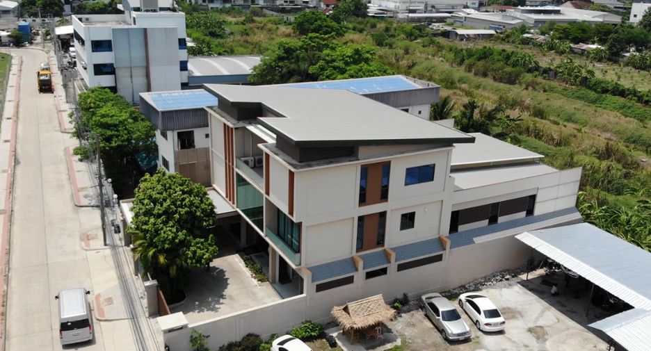 Oficina en venta de 5 habitaciones en Prawet, Bangkok