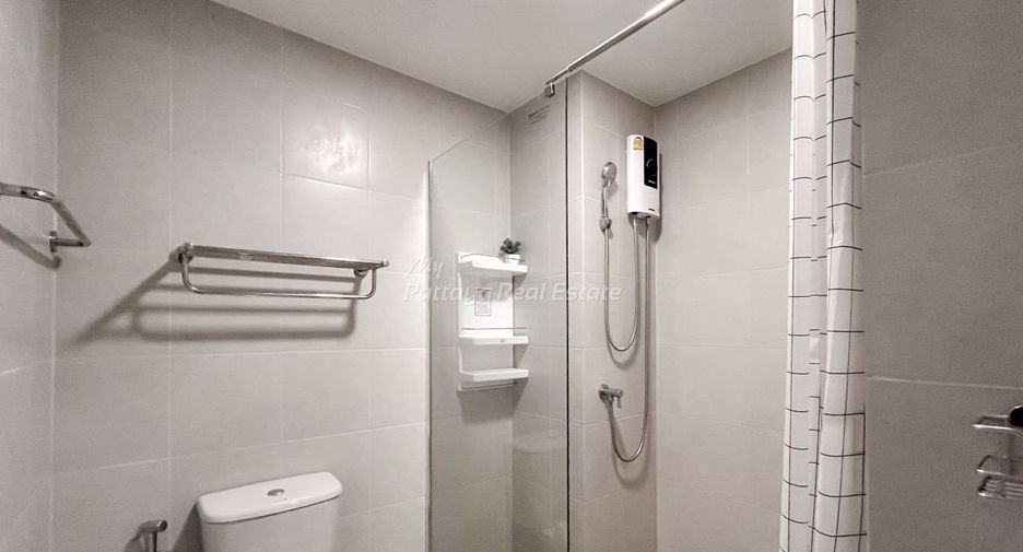 For sale studio condo in Bang Lamung, Chonburi