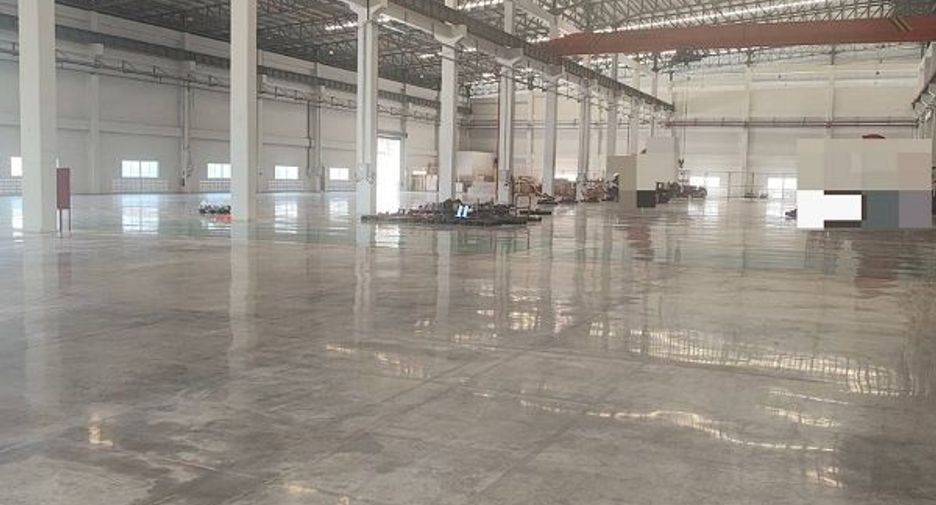 For rent 2 bedrooms warehouse in Nikhom Phatthana, Rayong