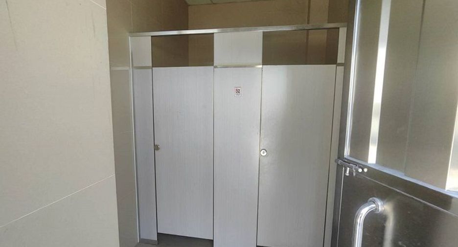 For rent 2 bedrooms warehouse in Nikhom Phatthana, Rayong
