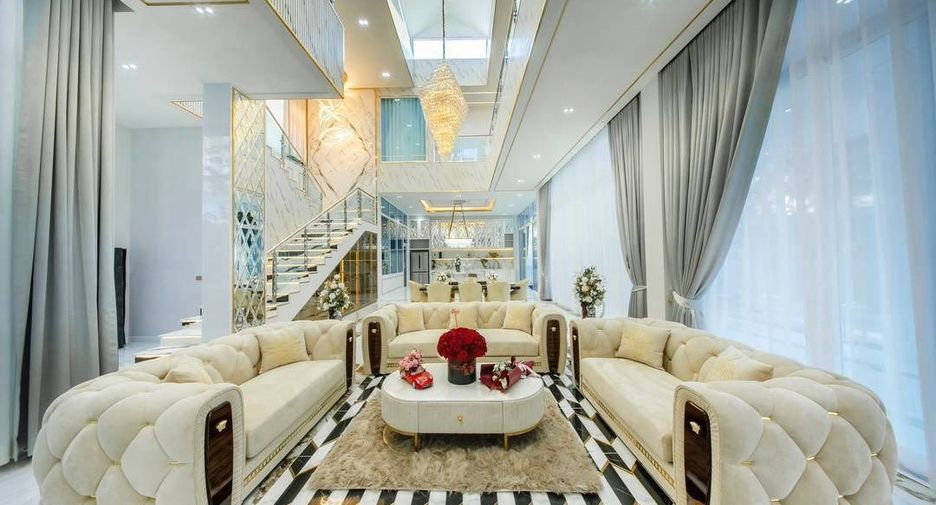 For sale 7 bedrooms house in Bang Lamung, Chonburi