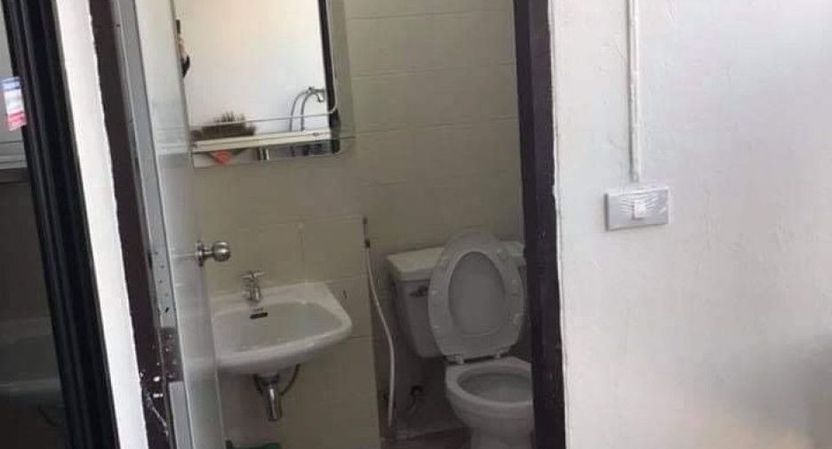 For sale 1 bed condo in Bang Kapi, Bangkok
