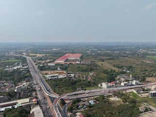 出售 土地 在 Nakhon Chai Si, Nakhon Pathom