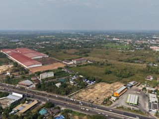 出售 土地 在 Nakhon Chai Si, Nakhon Pathom