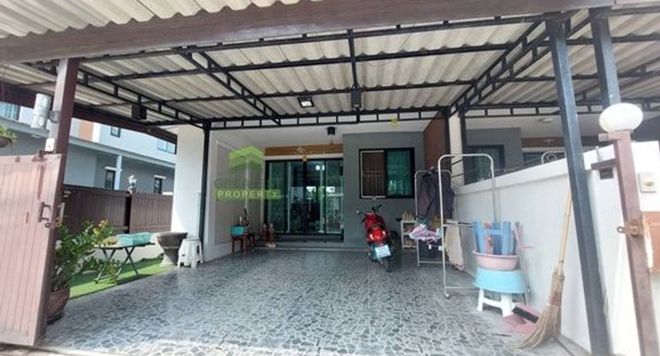 Reihenhaus zum Kauf mit 2 Zimmer in Lat Krabang, Bangkok