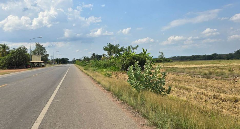 Grundstück zum Kauf in Mueang Uttaradit, Uttaradit