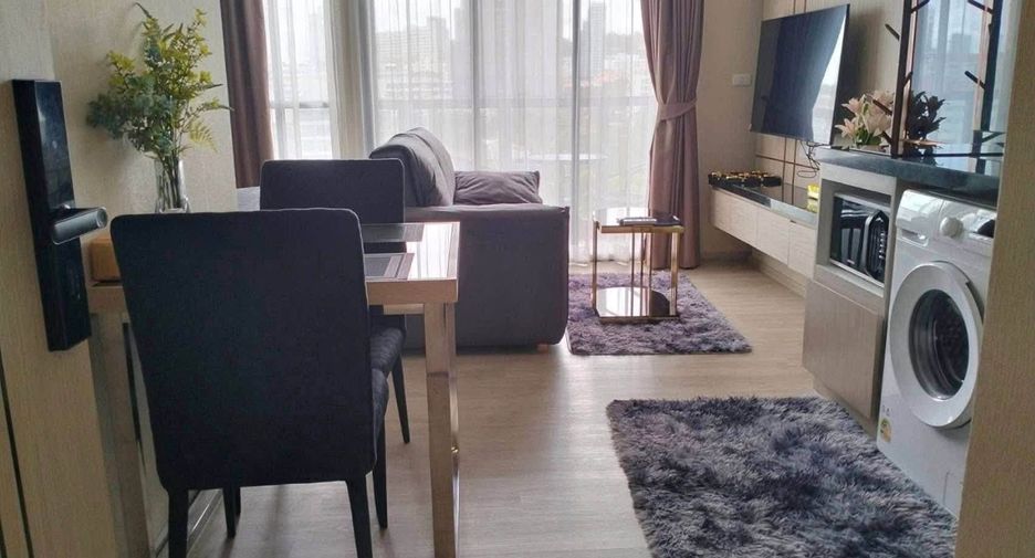À louer 1 chambre condo à Pratumnak, Pattaya