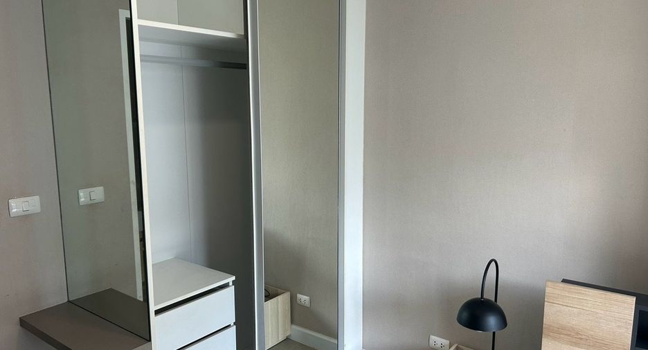 For rent 1 bed condo in Huai Khwang, Bangkok