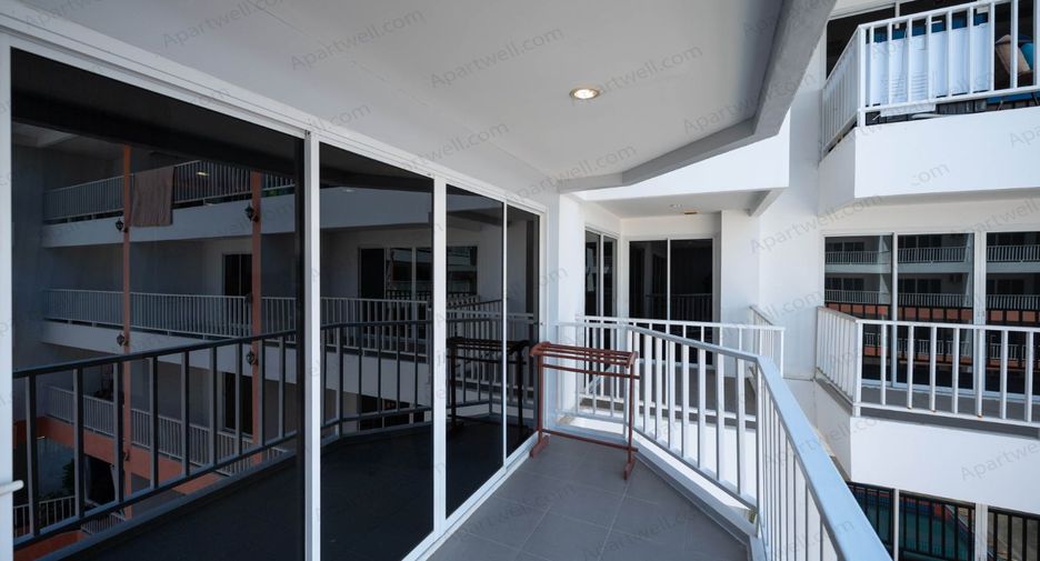 For sale studio condo in Bang Lamung, Chonburi