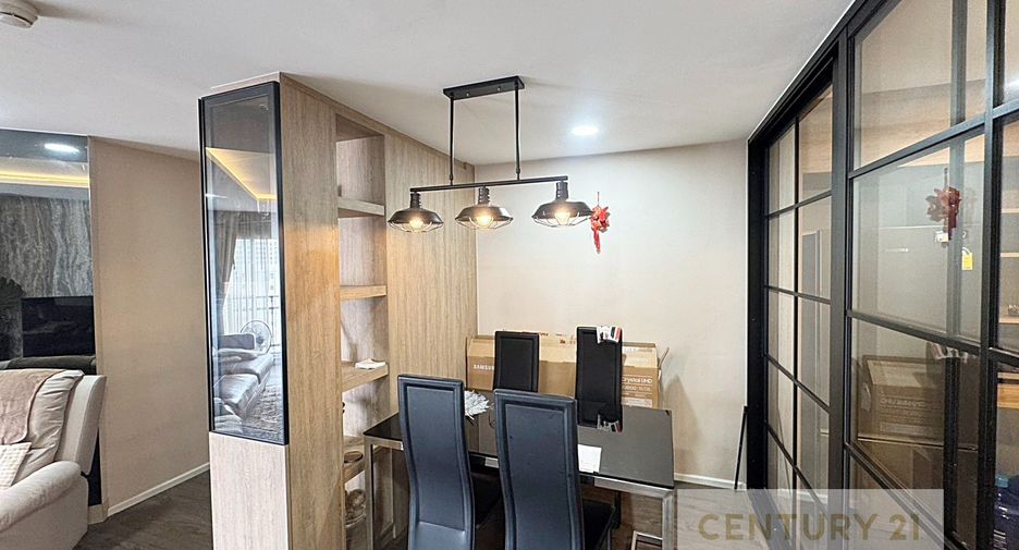 For rent and for sale 2 bedrooms condo in Yan Nawa, Bangkok
