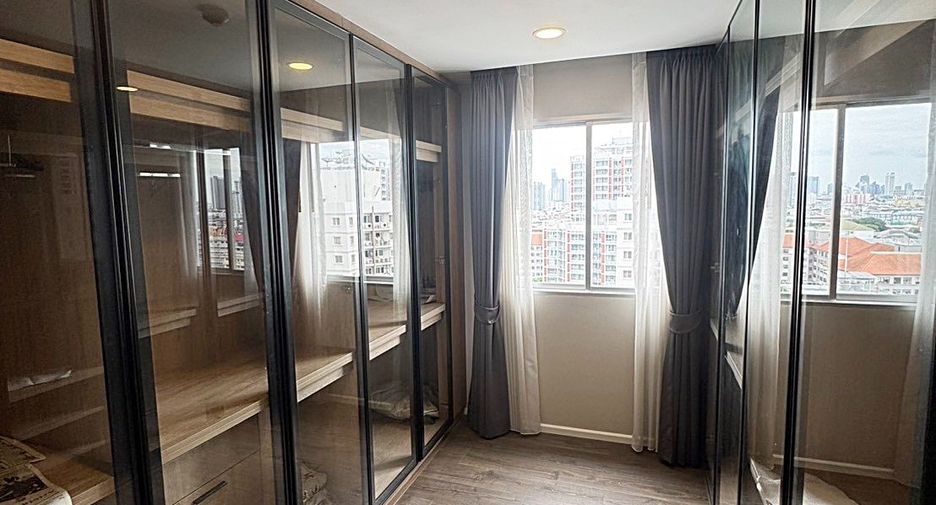 For rent and for sale 2 bedrooms condo in Yan Nawa, Bangkok