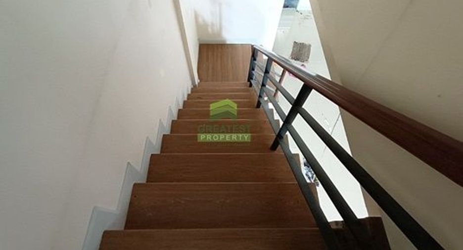 For sale 3 ベッドルーム townhouse in Mueang Chachoengsao, Chachoengsao