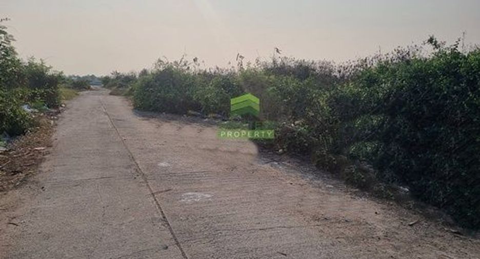 Terreno en venta en Kamphaeng Saen, Nakhon Pathom