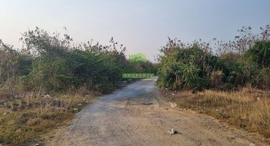 Terreno en venta en Kamphaeng Saen, Nakhon Pathom
