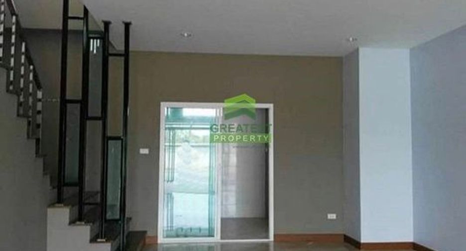 À vendre 3 chambres maison de ville à Hat Yai, Songkhla