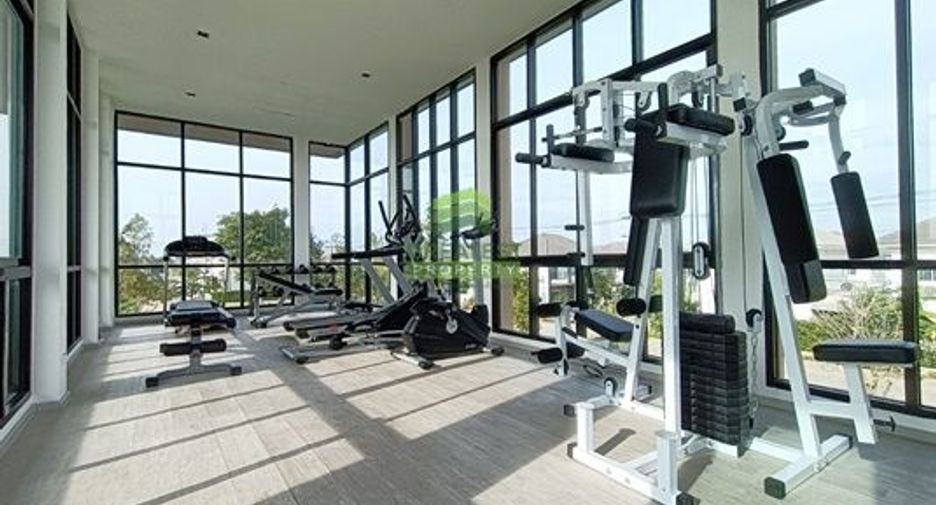 For sale 4 bedrooms townhouse in Phra Samut Chedi, Samut Prakan