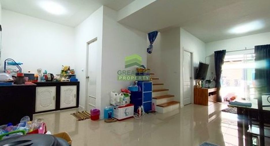 For sale 4 bedrooms townhouse in Phra Samut Chedi, Samut Prakan