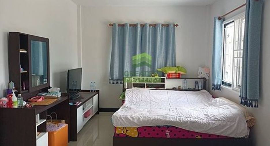 For sale 3 bedrooms townhouse in Nong Chok, Bangkok