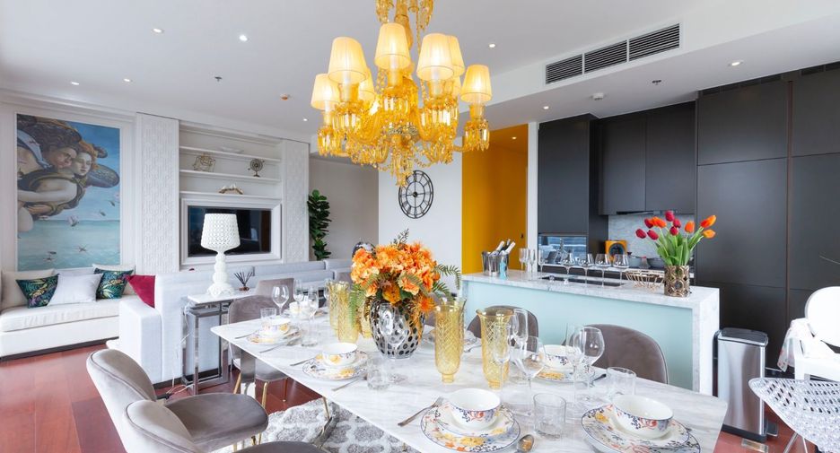 Condo en alquiler y en venta de 2 habitaciones en Watthana, Bangkok