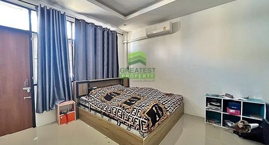 À vendre 3 chambres maison à Krathum Baen, Samut Sakhon