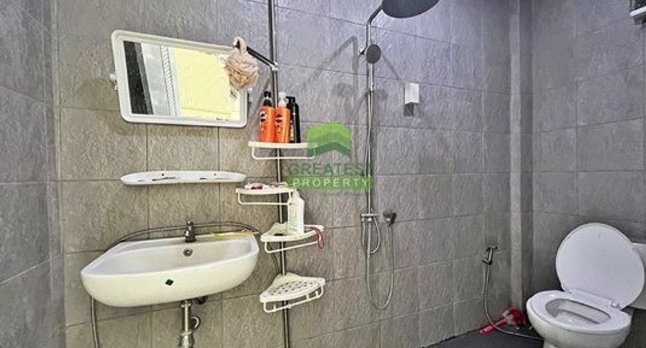 À vendre 3 chambres maison à Krathum Baen, Samut Sakhon