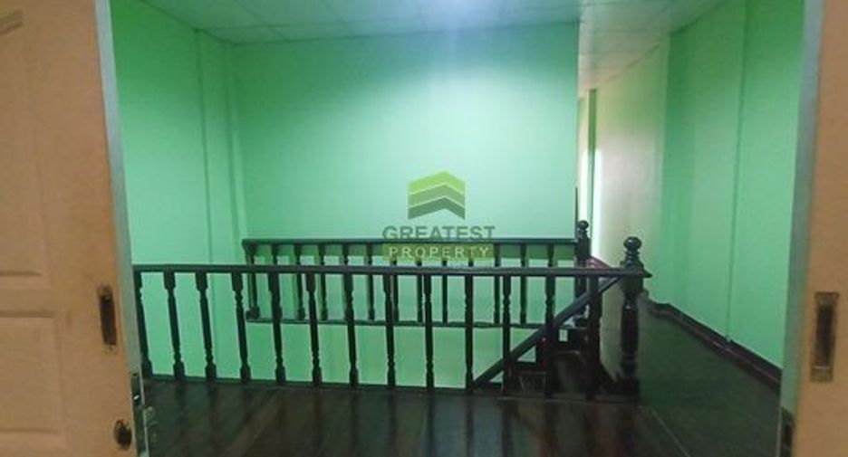 À vendre 2 chambres maison de ville à Mueang Nonthaburi, Nonthaburi