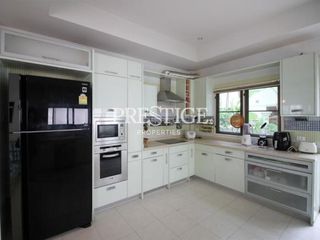 For sale 4 ベッドルーム house in Bang Lamung, Chonburi