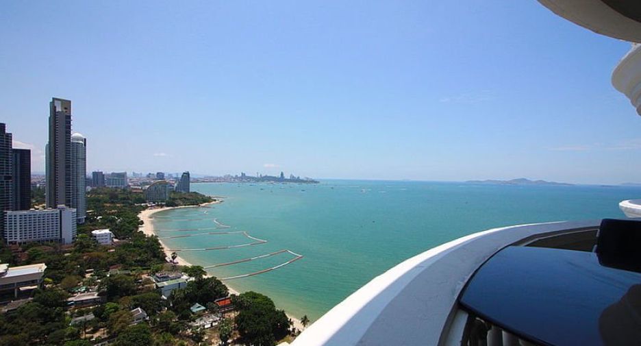 Condo en alquiler y en venta de 1 habitaciones en Bang Lamung, Chonburi