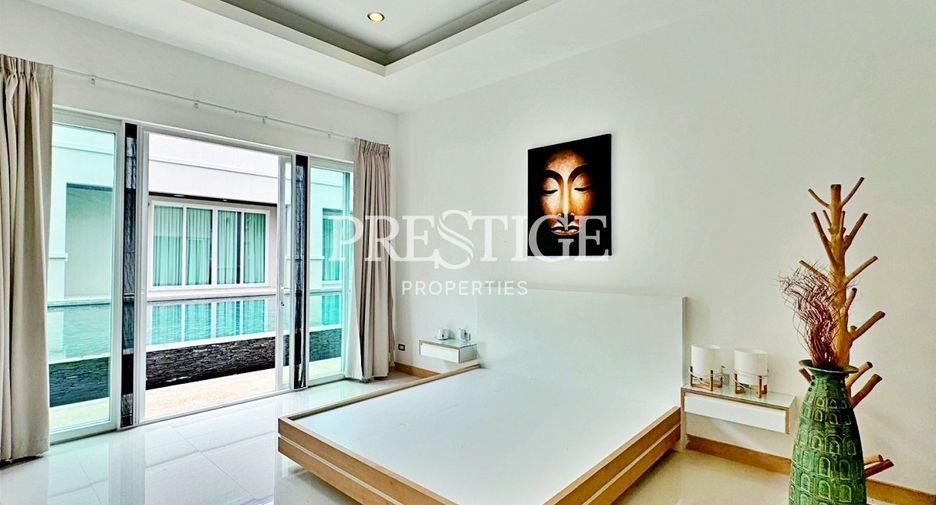 For rent and for sale 4 bedrooms house in Bang Lamung, Chonburi