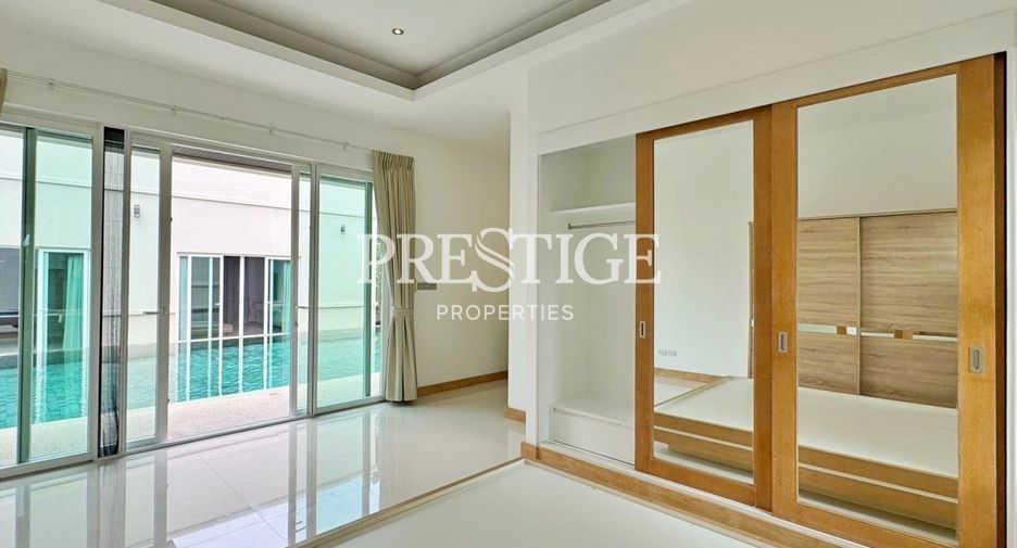 For rent and for sale 4 bedrooms house in Bang Lamung, Chonburi