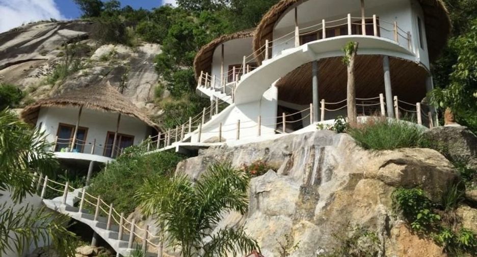 For sale 3 bedrooms retail Space in Ko Samui, Surat Thani