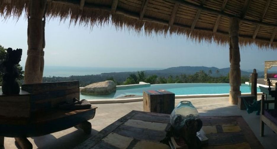 For sale 3 bedrooms retail Space in Ko Samui, Surat Thani