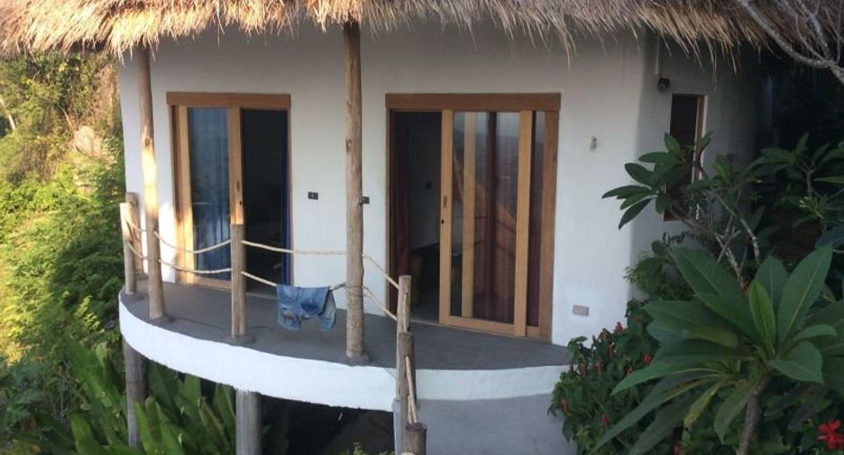 For sale 3 bedrooms retail Space in Ko Samui, Surat Thani