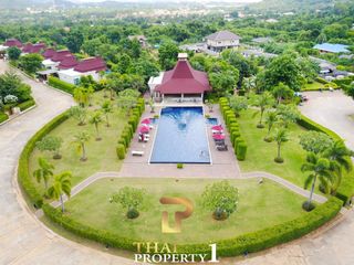 For sale 3 bedrooms condo in Pran Buri, Prachuap Khiri Khan