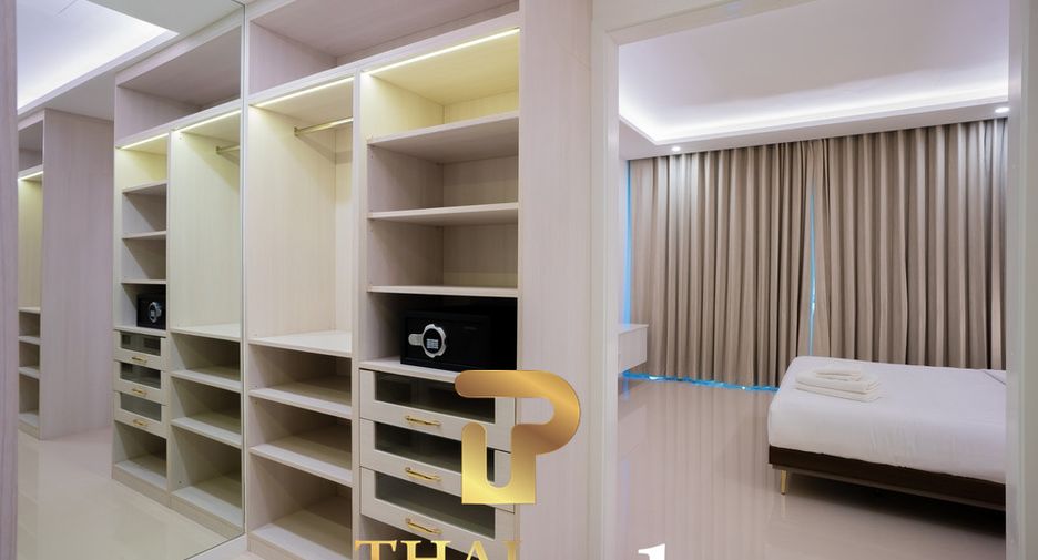 For sale 3 bed apartment in Hua Hin, Prachuap Khiri Khan