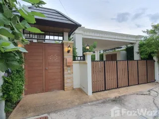 For rent 4 bed villa in Hua Hin, Prachuap Khiri Khan