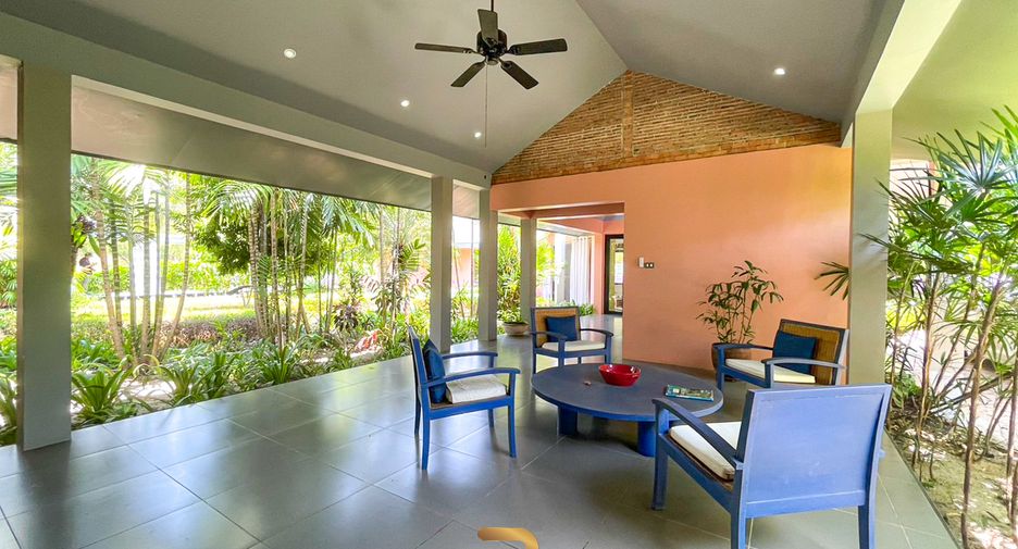 For sale 7 bedrooms villa in Cha Am, Phetchaburi