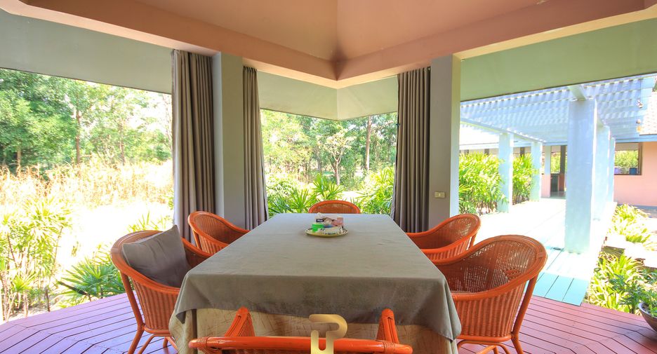 For sale 7 bedrooms villa in Cha Am, Phetchaburi