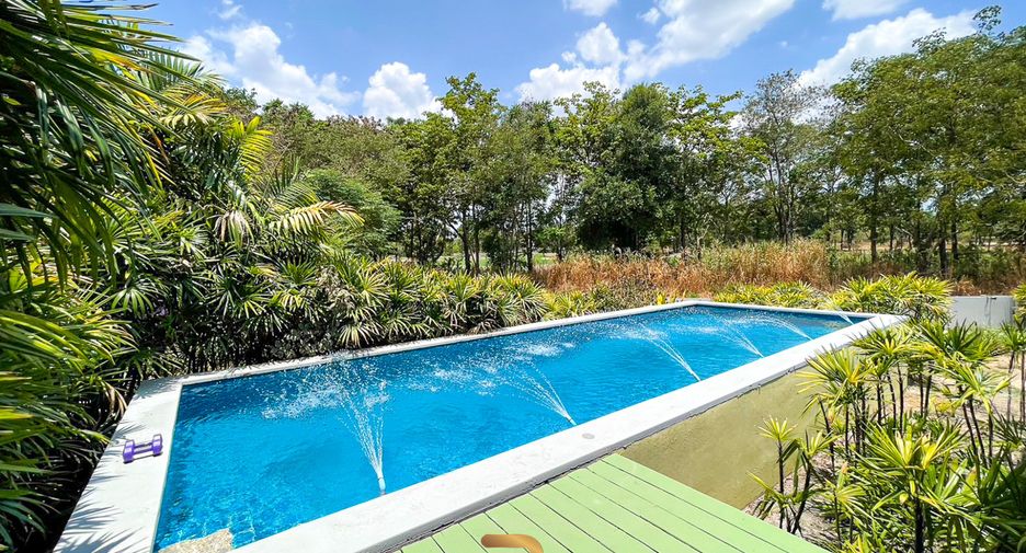For sale 7 bedrooms villa in Cha Am, Phetchaburi