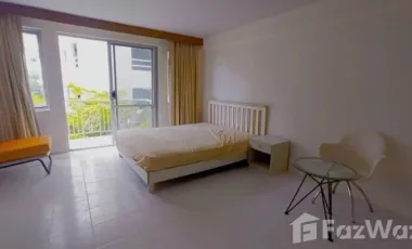 For sale studio condo in Watthana, Bangkok