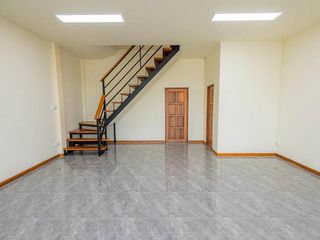 For sale warehouse in Bang Sao Thong, Samut Prakan